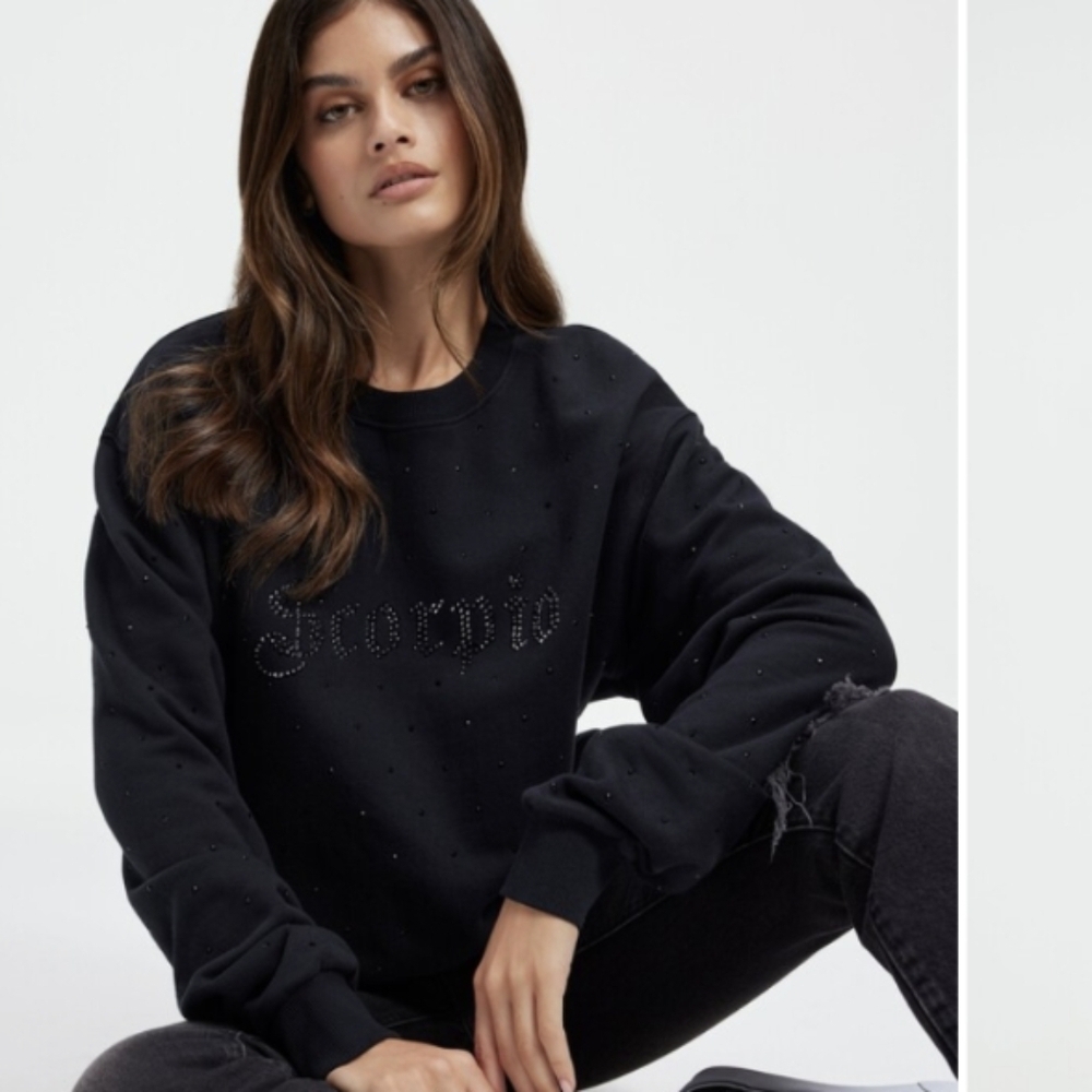 Good American Scorpio boyfriend sweatshirt black size 0 small medium